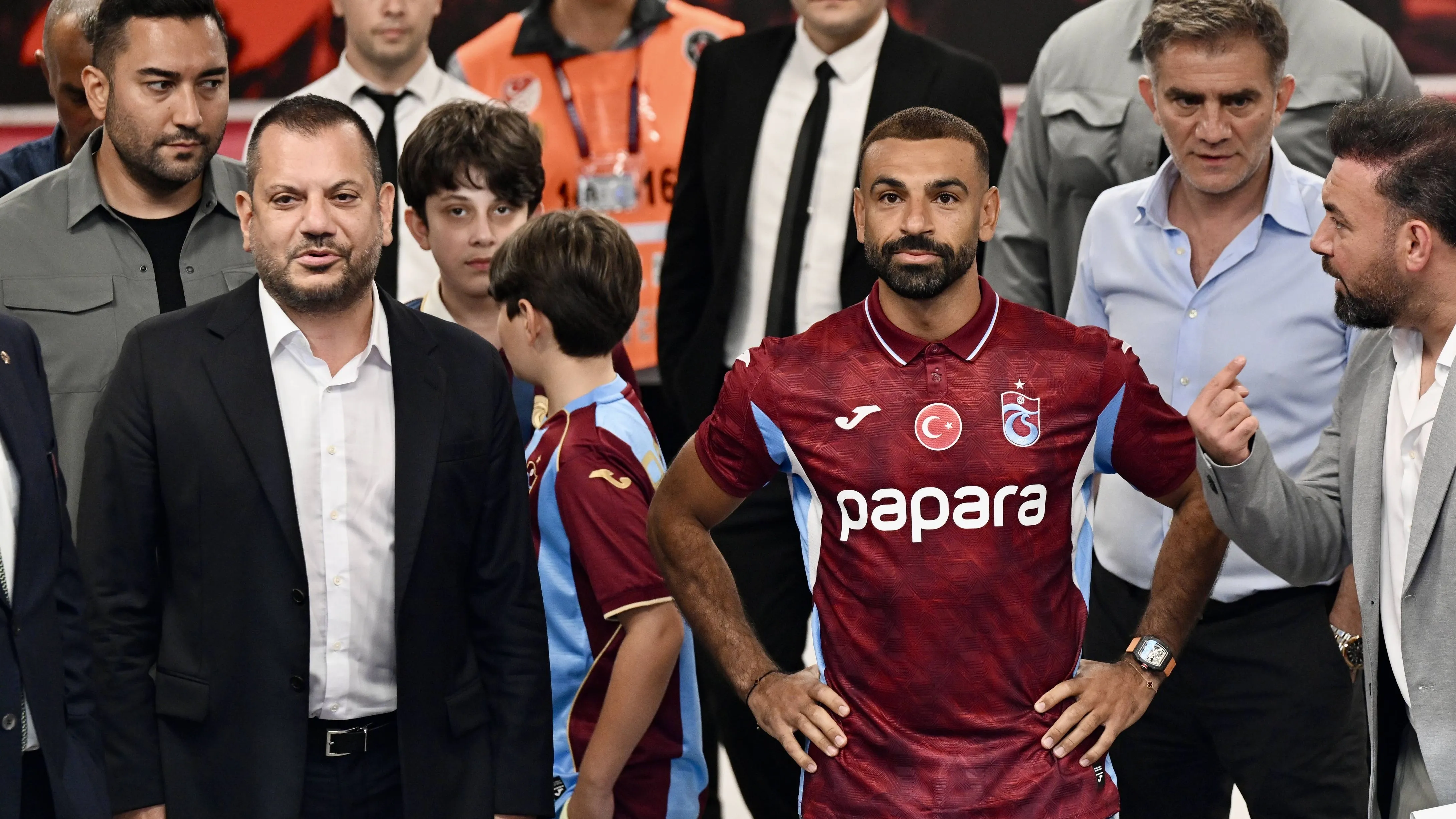 Bahis depremi Türkiye'yi sarstı: Aralarında Trabzon başkanının da bulunduğu 448 görevliye men cezası
