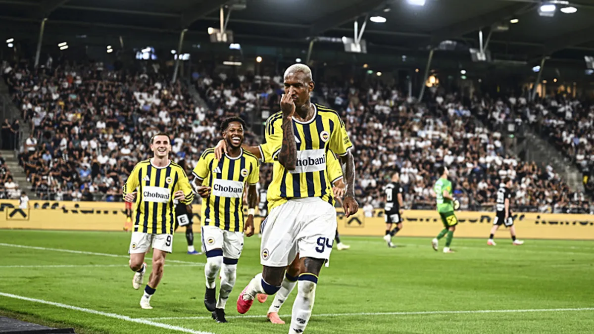 Son dakika haberi: Fenerbahçe, UEFA Şampiyonlar Ligi’nde Sturm Graz’ı devirdi! Play-off biletini aldı