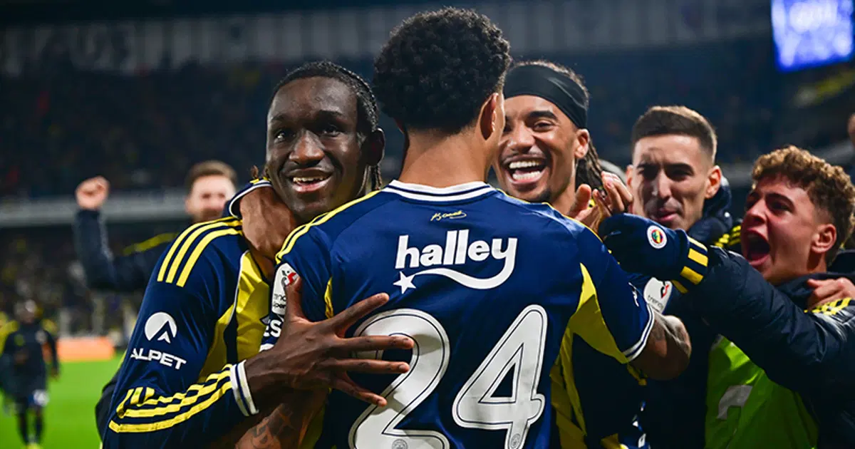 Daha imzaları kurumadan Fenerbahçe'den ayrıldılar. İki isim İstanbul'dan gitti