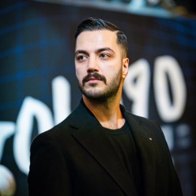 Yağız Sabuncuoğlu: Galatasaray, yeni sezon formalarını tanıttı.